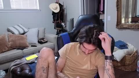 str8whiteboy21 online show from September 16, 9:40 pm