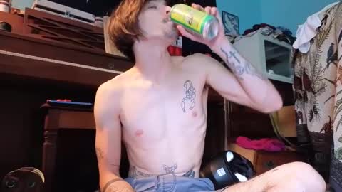 str8whiteboy21 online show from October 3, 4:37 pm