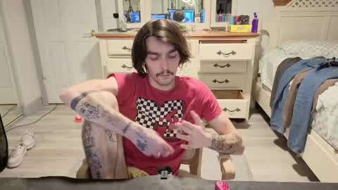 str8whiteboy21 online show from February 20, 6:48 am