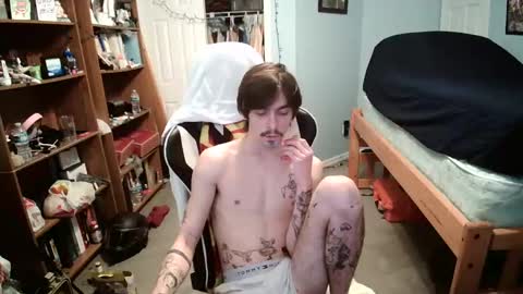 str8whiteboy21 online show from February 13, 6:26 pm