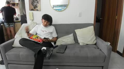 straight__friends online show from May 24, 5:08 pm