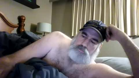 Straightbear4you online show from October 13, 10:39 am