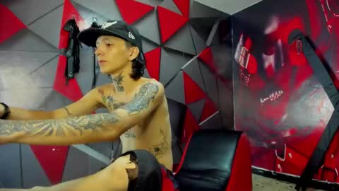 Snapshot of straightboy_nick chatting on September 10, 6:58 am NICK online show from September 10, 6:58 am