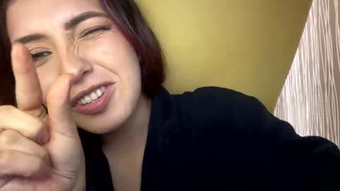 Snapshot of straightoutthetrailer chatting on February 12, 7:02 am lucille beatrice luficer call me lucy online show from February 12, 7:02 am