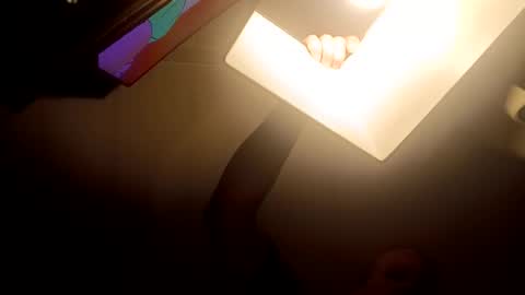 straighttoy online show from December 21, 9:05 am