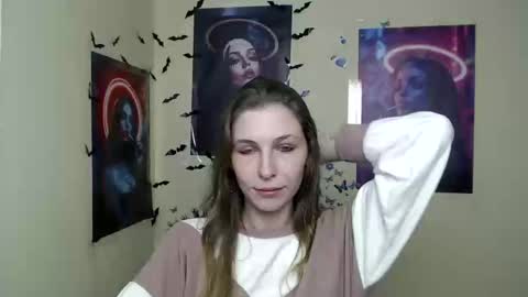 Amalia online show from March 10, 1:00 pm