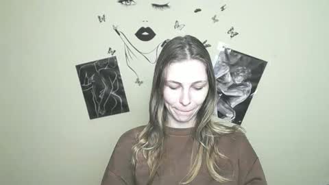 Amalia online show from February 22, 1:13 pm