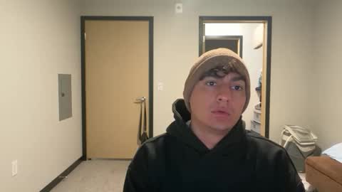 sexmenyoutnng online show from November 9, 8:29 am