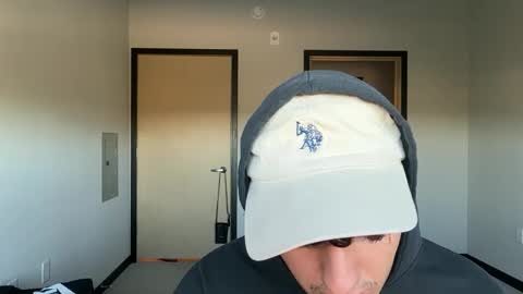 sexmenyoutnng online show from October 9, 1:38 pm