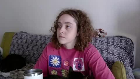 Strawberrylotsacake online show from April 23, 12:29 pm