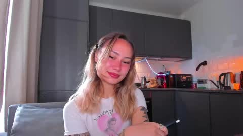 Tati and Lola online show from September 27, 7:28 am