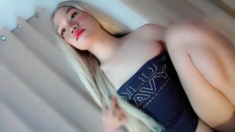 lexie online show from February 23, 1:35 am