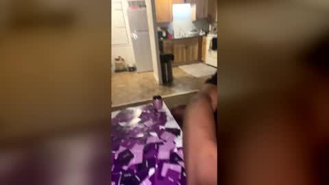 stripperofficial online show from April 26, 7:17 am