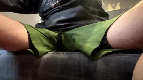 Snapshot of stroking33again chatting on December 27, 8:18 pm stroking33again online show from December 27, 8:18 pm