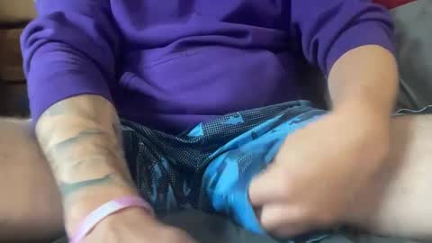 Snapshot of stroking33again chatting on October 8, 1:06 pm stroking33again online show from October 8, 1:06 pm