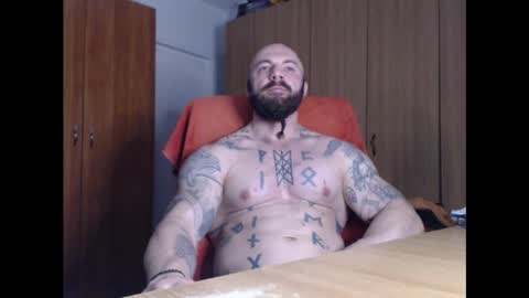 Snapshot of strongivan chatting on March 4, 5:00 am StrongIvan online show from March 4, 5:00 am
