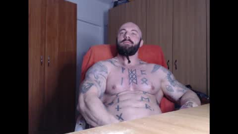Snapshot of strongivan chatting on February 7, 4:59 am StrongIvan online show from February 7, 4:59 am