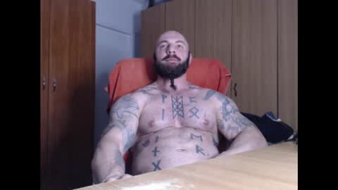 Snapshot of strongivan chatting on February 20, 7:19 pm StrongIvan online show from February 20, 7:19 pm