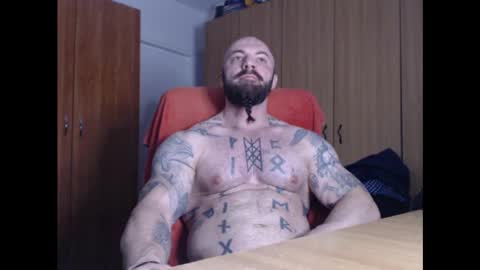 Snapshot of strongivan chatting on January 20, 5:15 am StrongIvan online show from January 20, 5:15 am