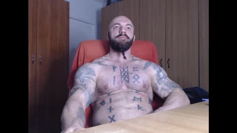 Snapshot of strongivan chatting on January 24, 5:21 am StrongIvan online show from January 24, 5:21 am