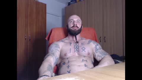 Snapshot of strongivan chatting on March 12, 7:25 pm StrongIvan online show from March 12, 7:25 pm