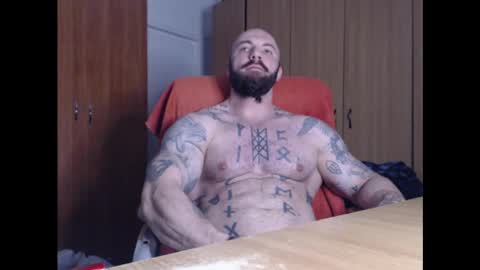 Snapshot of strongivan chatting on January 22, 4:55 am StrongIvan online show from January 22, 4:55 am