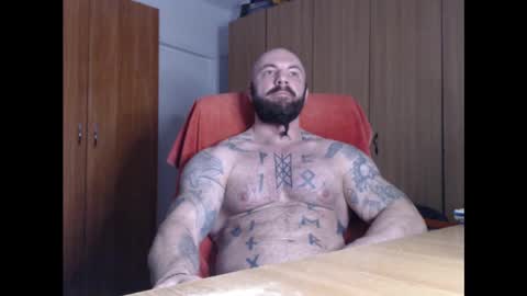 Snapshot of strongivan chatting on March 3, 5:20 am StrongIvan online show from March 3, 5:20 am