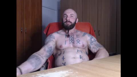 Snapshot of strongivan chatting on September 12, 6:32 pm StrongIvan online show from September 12, 6:32 pm