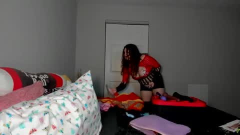 Strwbby online show from December 20, 3:46 am