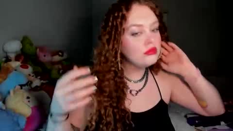 Strwbby online show from December 21, 6:31 am