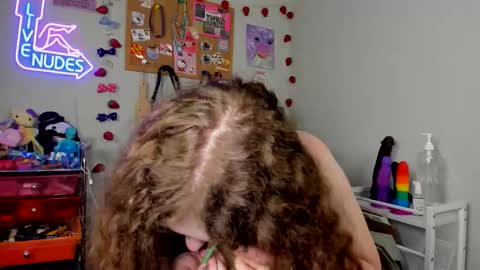 Strwbby online show from March 26, 4:51 am