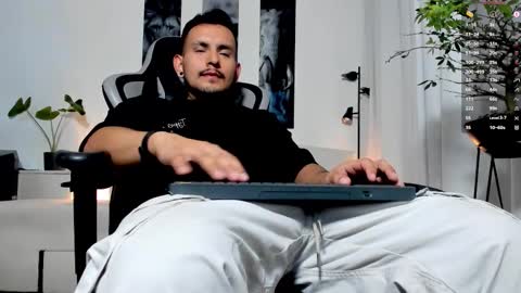 Samuel online show from February 12, 2:37 am