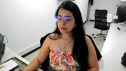 Snapshot of studcb_ chatting on March 8, 5:59 am studcb_ online show from March 8, 5:59 am
