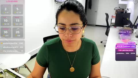 Snapshot of studcb_ chatting on February 28, 7:26 am studcb_ online show from February 28, 7:26 am