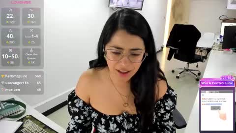 Snapshot of studcb_ chatting on March 8, 8:14 pm studcb_ online show from March 8, 8:14 pm