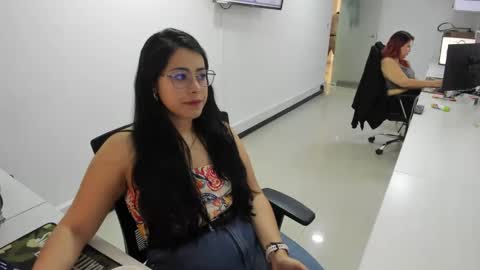 Snapshot of studcb_ chatting on March 7, 5:38 pm studcb_ online show from March 7, 5:38 pm