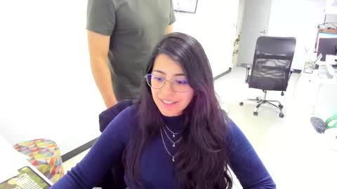 Snapshot of studcb_ chatting on January 27, 10:38 pm studcb_ online show from January 27, 10:38 pm