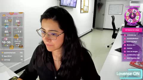 studcb_ online show from April 9, 12:03 am