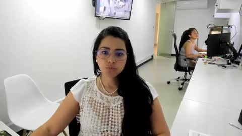 Snapshot of studcb_ chatting on March 5, 9:48 pm studcb_ online show from March 5, 9:48 pm