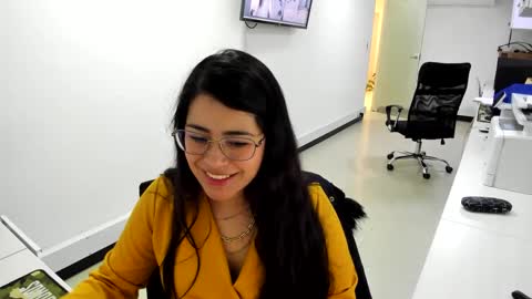 Snapshot of studcb_ chatting on January 30, 6:00 pm studcb_ online show from January 30, 6:00 pm
