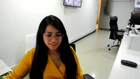 Snapshot of studcb_ chatting on January 30, 9:14 pm studcb_ online show from January 30, 9:14 pm