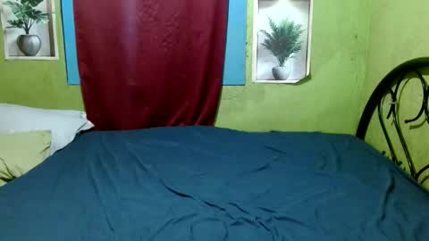 Snapshot of stunningamanda chatting on October 27, 11:49 pm stunningamanda online show from October 27, 11:49 pm