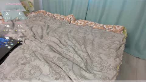 stupid little kitten online show from October 22, 10:18 am