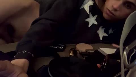 stxllaxcx online show from May 5, 1:06 pm