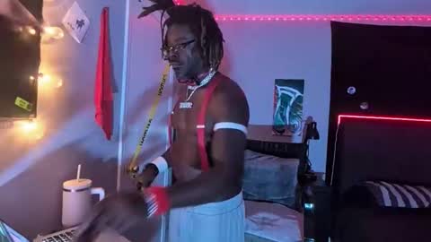 Hot Chocolate online show from November 26, 7:49 am