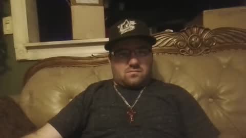 Snapshot of sub_michael41 chatting on December 6, 4:19 am sub_michael41 online show from December 6, 4:19 am