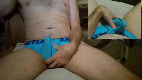 subbiguy00 online show from September 30, 11:10 am