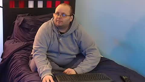 Snapshot of subzero_2689 chatting on February 11, 4:24 pm subzero online show from February 11, 4:24 pm