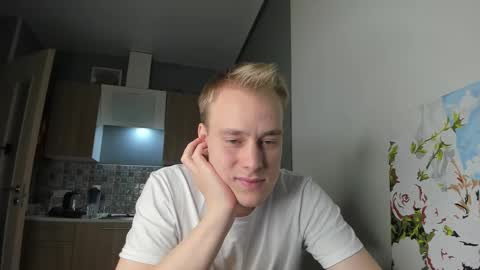 Kevin online show from September 21, 8:24 pm