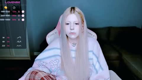 succubus_leslie online show from September 25, 1:01 am